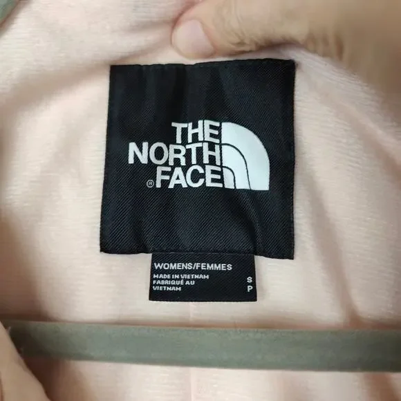 The North Face Women's Jacket in Light Pink - Picture 7 of 9